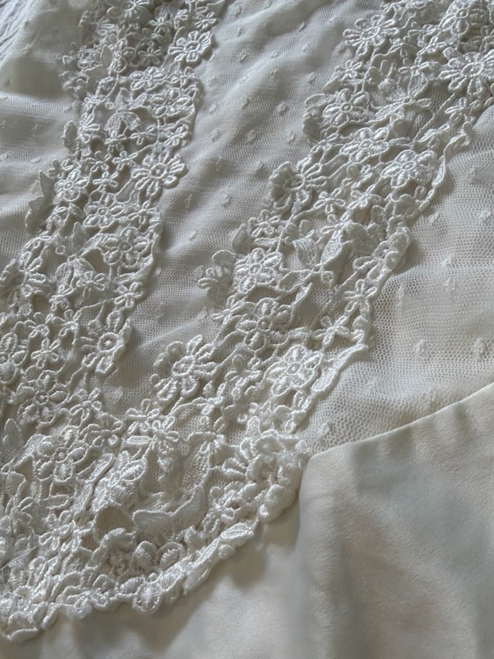 Women’s Lace Trim Sleep Top in White